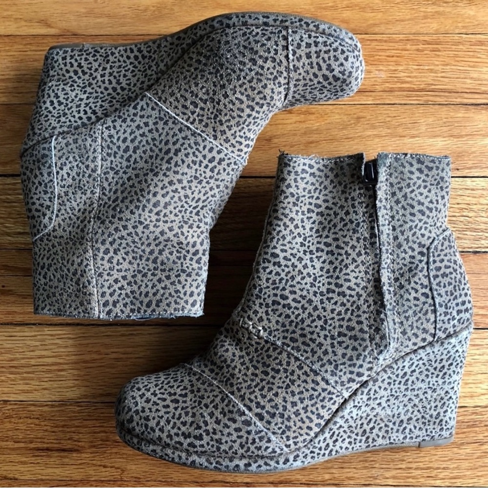 TOMS Desert Wedge Cheetah Bootie